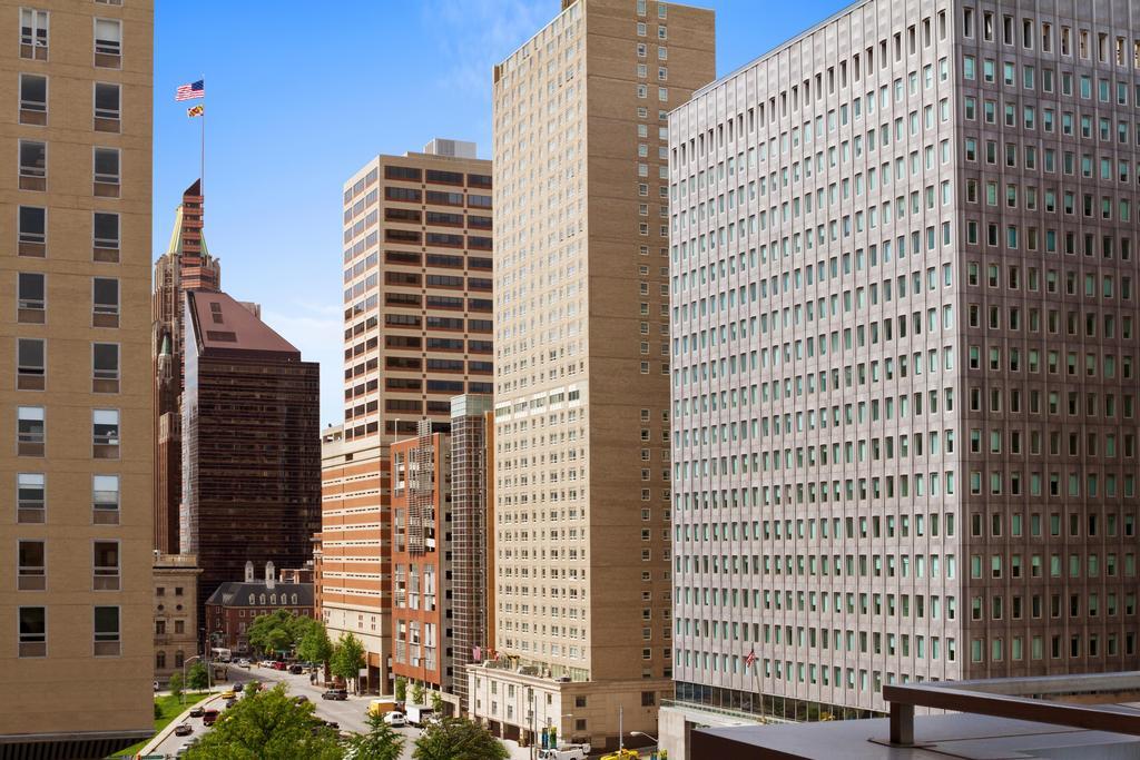 Embassy Suites Baltimore Inner Harbor Exteriör bild